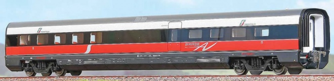 Restaurant car for Eurostar "Frecciarossa" train (car #5)<br /><a href='images/pictures/ACME/LAC70063.jpg' target='_blank'>Full size image</a>